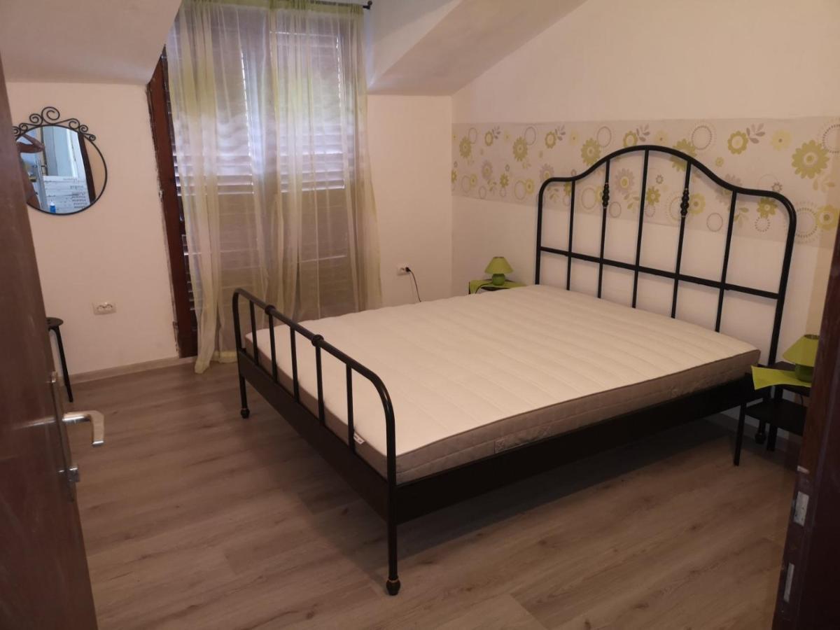 Villa Rose Ann Rogoznica  Esterno foto